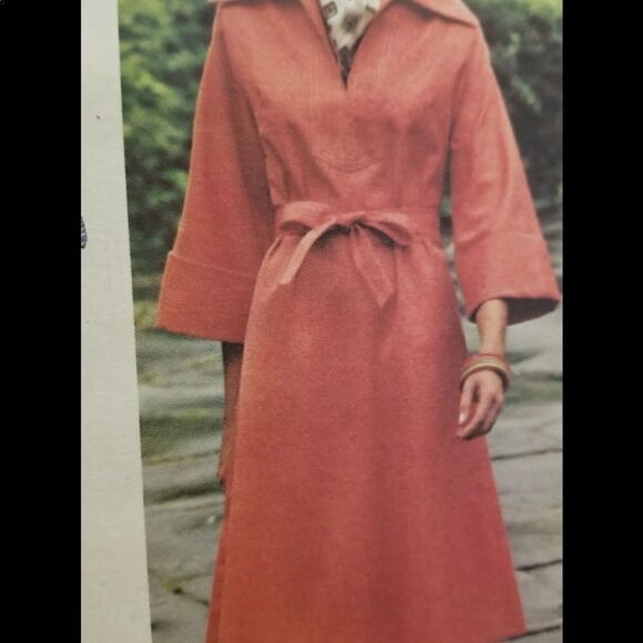 Butterick vintage 70s dress sewing pattern Jackie - Picture 2 of 4